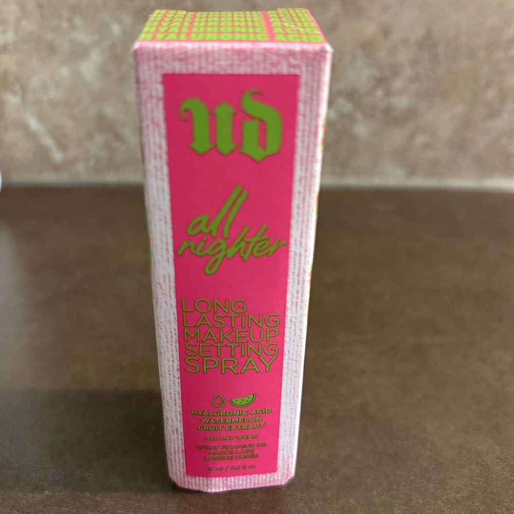 Urban Decay All Nighter Setting Spray Hyaluplump